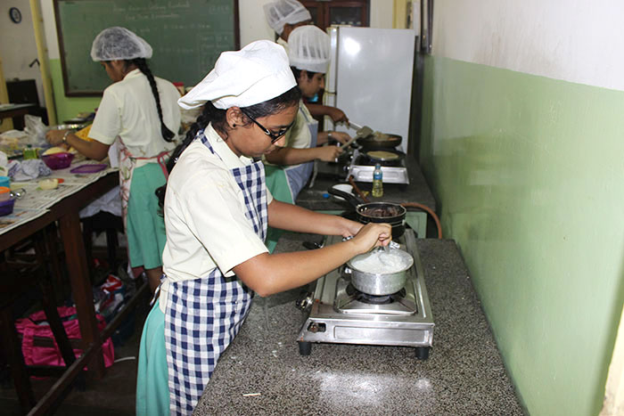Loreto Day School, Elliot Road, Kolkata — photo 7