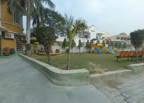 Mother's Pride, Sector-93B, Noida Expressway — photo 2