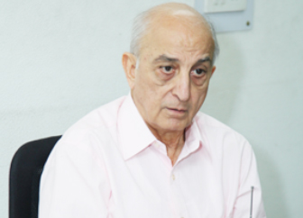 Mr. V.K. Shunglu — Delhi Public School, Indirapuram