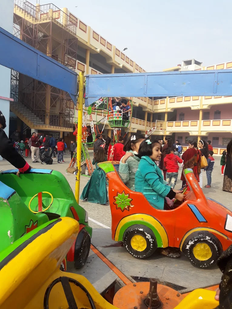 St. Thomas' English Medium School — photo 3