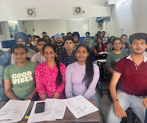 Sameer Aggarwal Law Classes — photo 5
