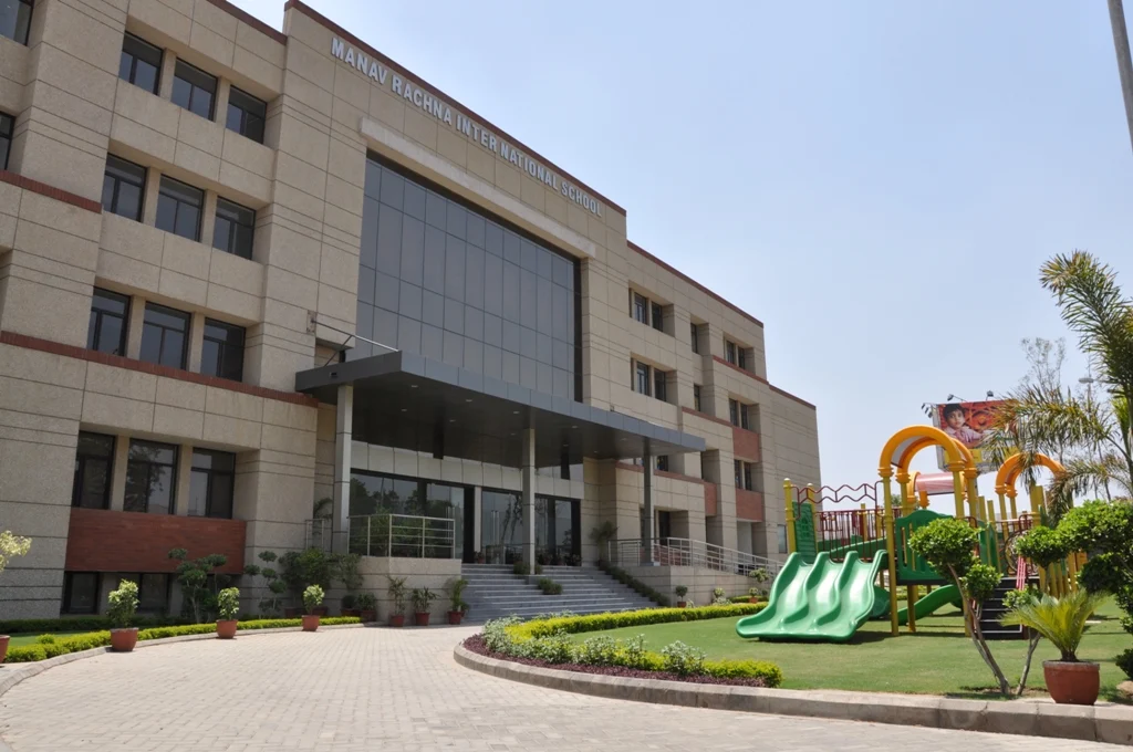 Manav Rachna International School Charmwood, Faridabad