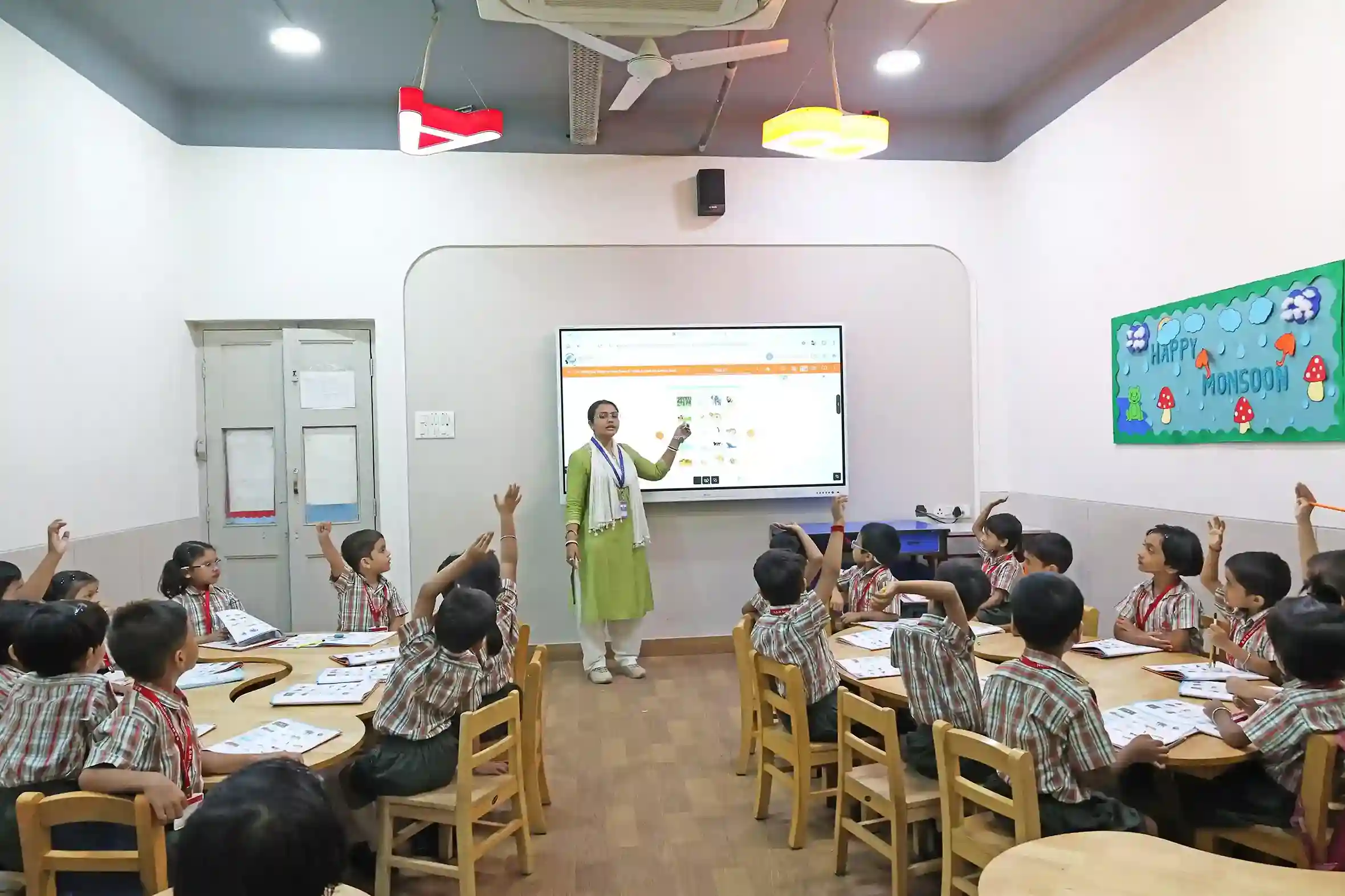 B.D.M. International, Garia — photo 3