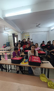 Balaji Tutorials — photo 3