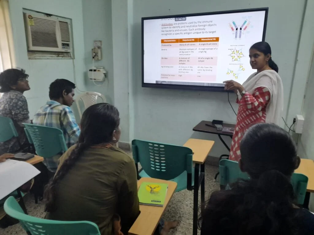 Academy of Competitive Examination & Research Training, Arumbakkam — photo 2