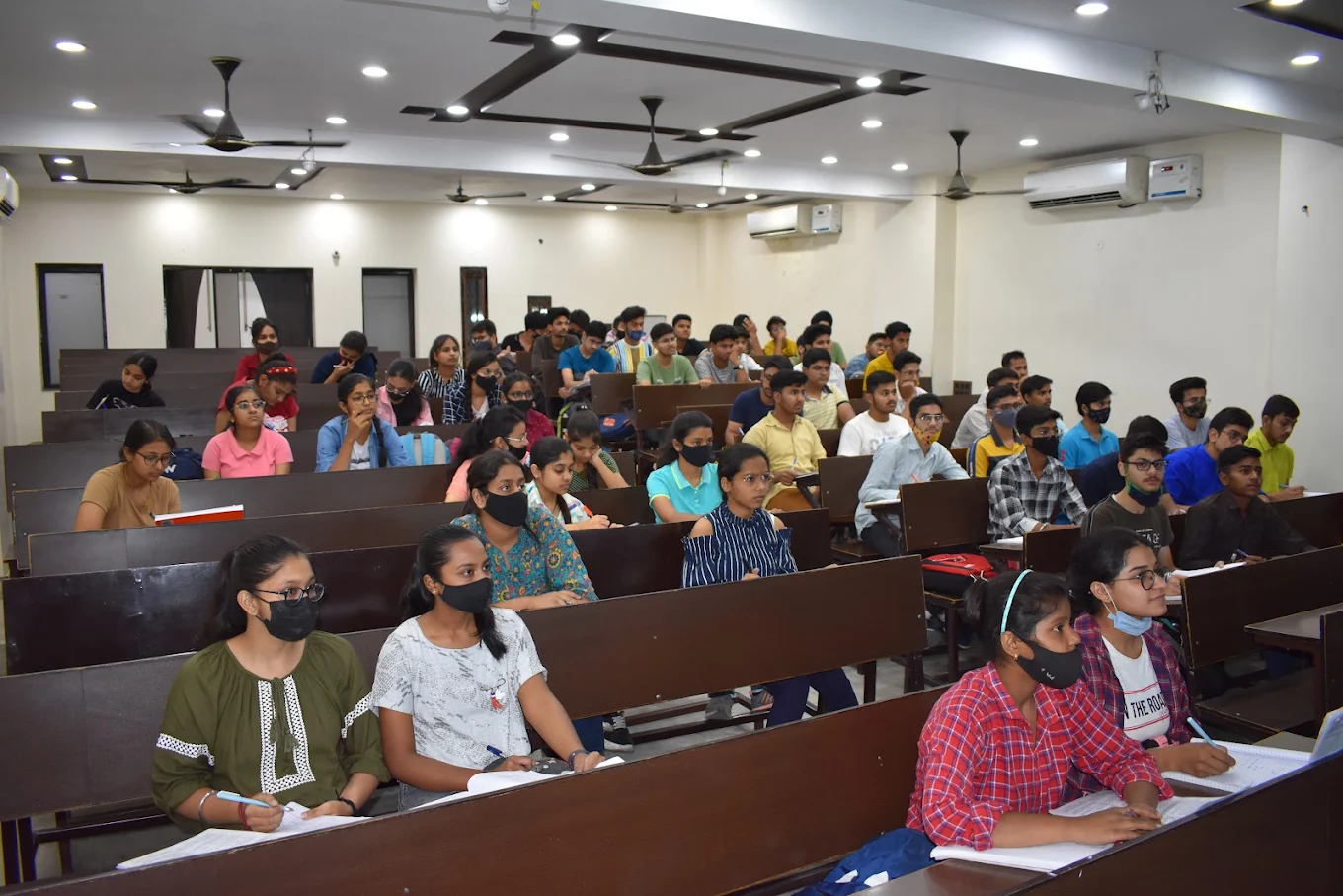 Paramveer Singhal Coaching Center — photo 3