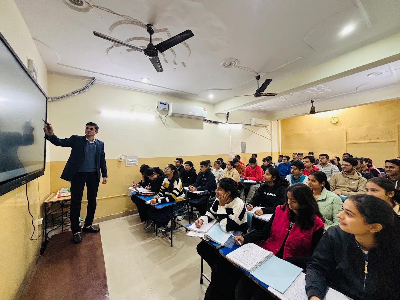 Omega Tutorials, Gurugram — photo 2