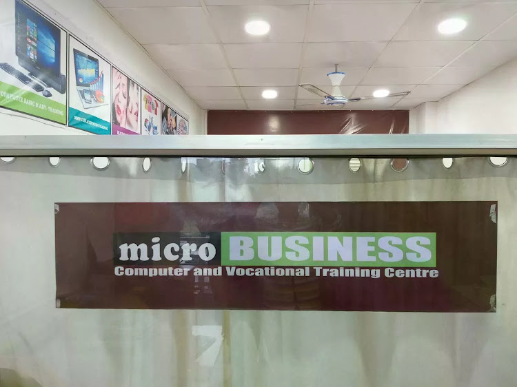 Micro Business Computer Training Centre logo
