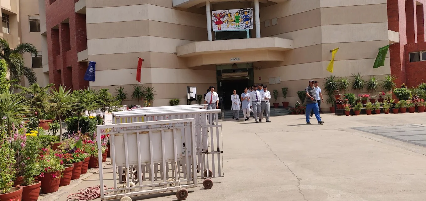 Manav Rachna International School, Sector 46, Gurgaon — photo 5