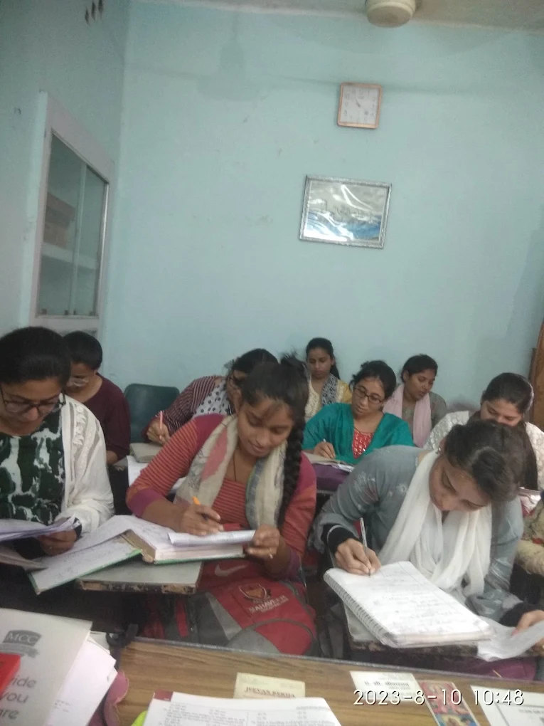 MCC Institue By Prof. D.K. Malik — photo 3