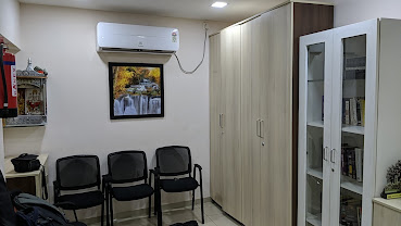 Career Launcher, Alkapuri, Baroda — photo 3