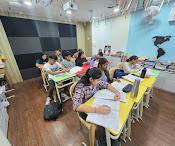Dalmia Academy, Geeta Bhawan Square — photo 4