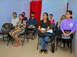 Easy Talk LKO, Hazratganj, Lucknow — photo 3