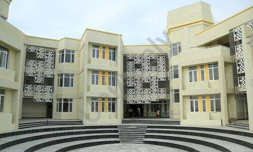 KC High International School