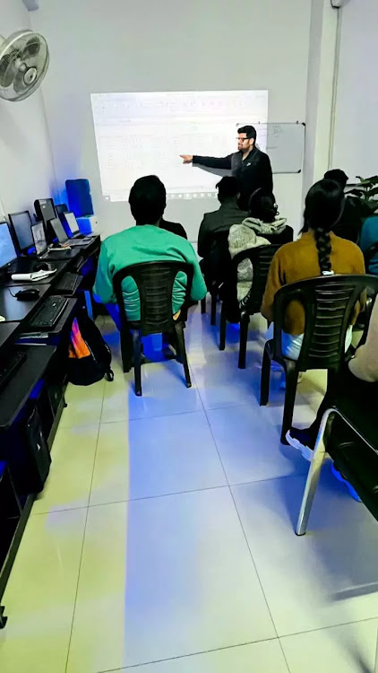Knowledge Computer Coaching, Greater Noida logo