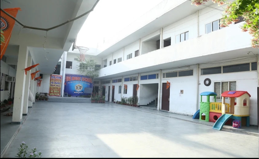 Era Model School — photo 4