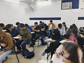 MBAGuru CAT Coaching Delhi Connaught Place Center