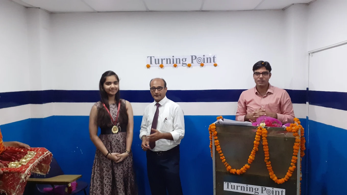 Turning Point Institute - Best IITJEE NEET CBSE Coaching Center Paschim Vihar Delhi — photo 4
