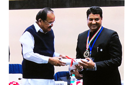 Champions of Change Award 2018 — held by MADE EASY Noida