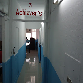 Sameer Aggarwal Law Classes — photo 7