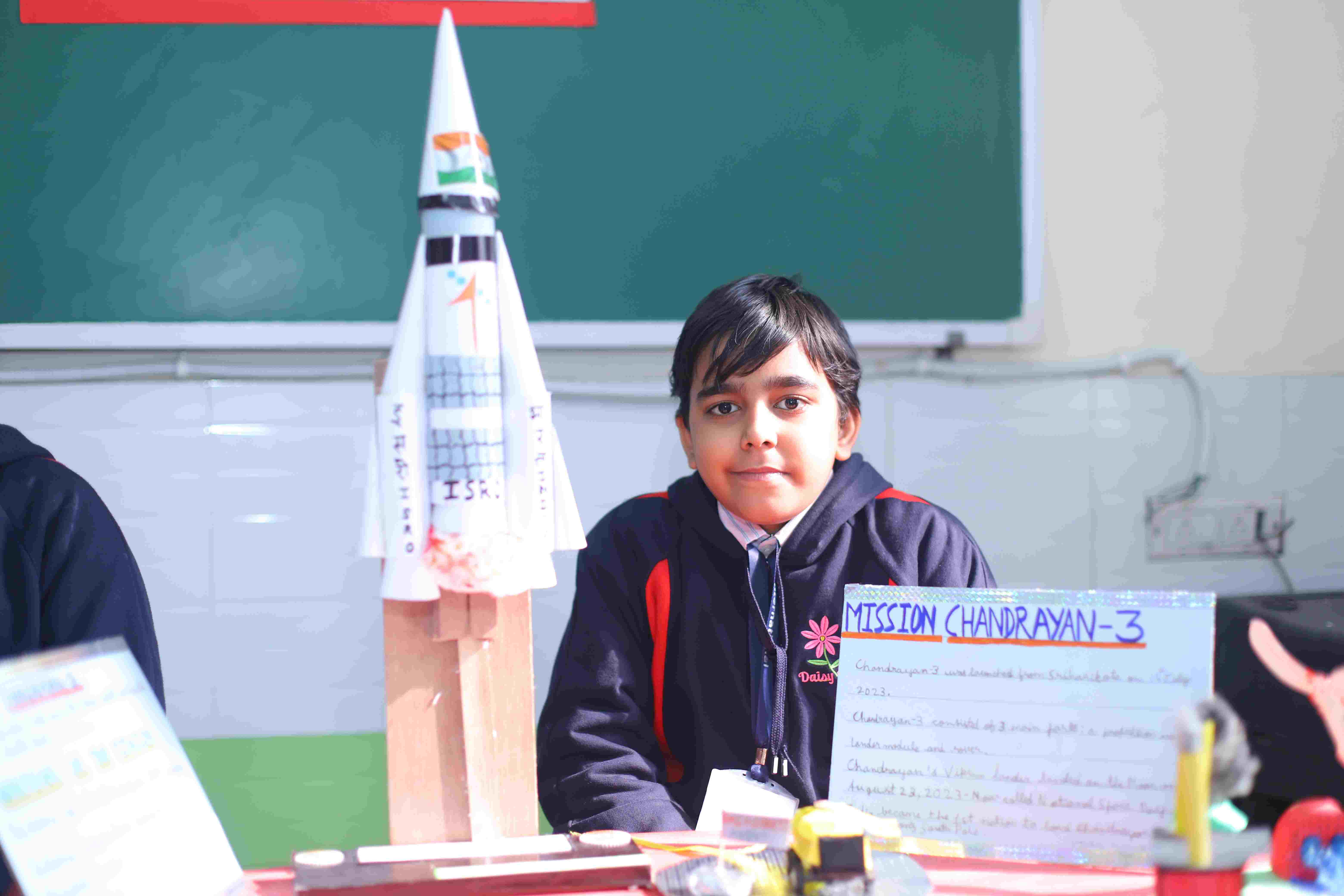 Daisy Dales International Delhi — photo 3