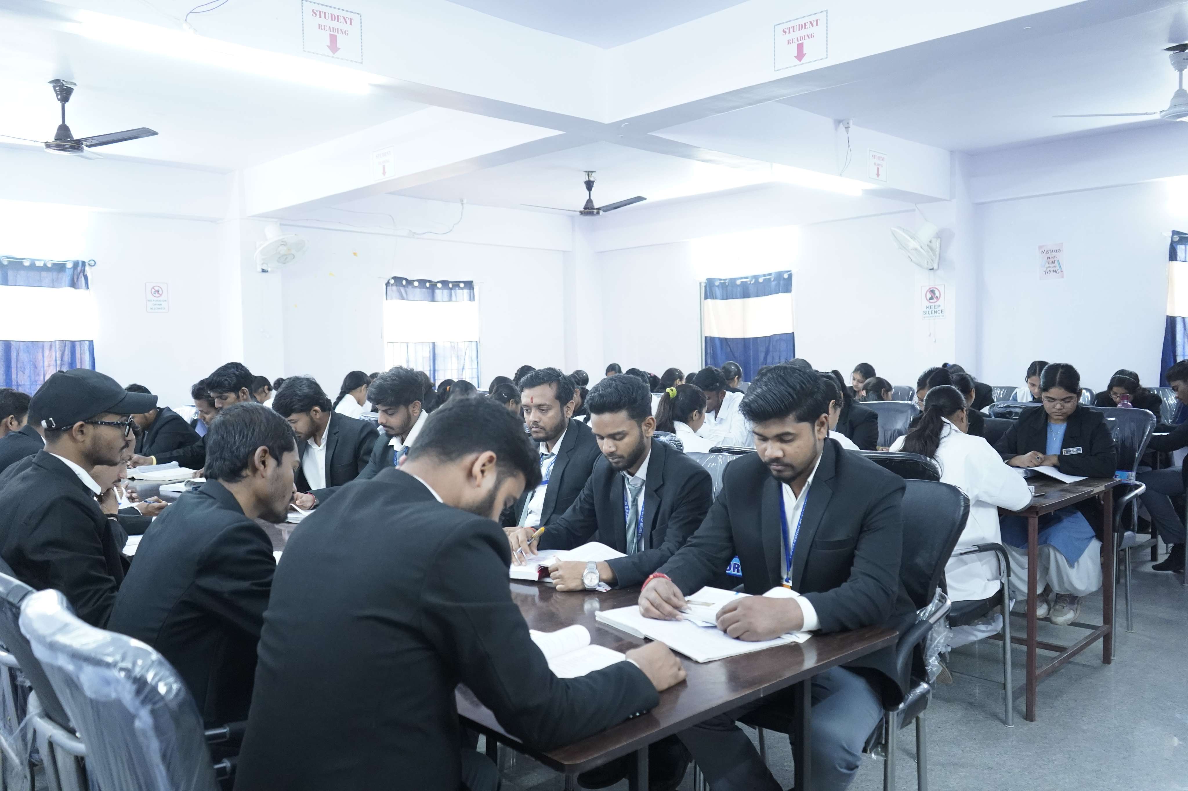 Himalaya Institute of Higher Education,Nayachak — photo 3