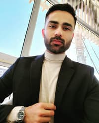 Hardik Deepak — alumnus of German Language Institute, Green Park