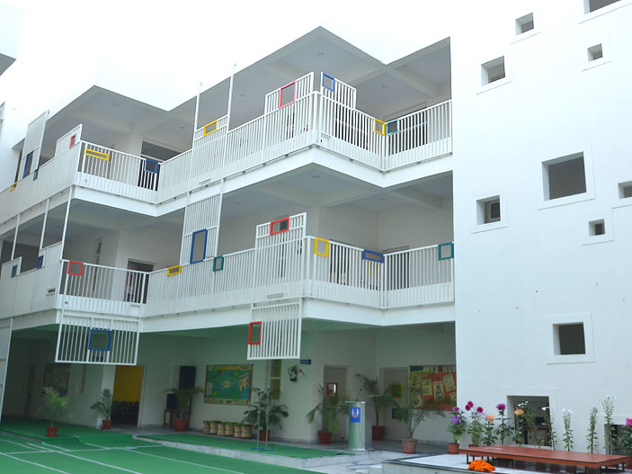 UPDATES — alumnus of Meerut Public School, Ved Vyas Puri