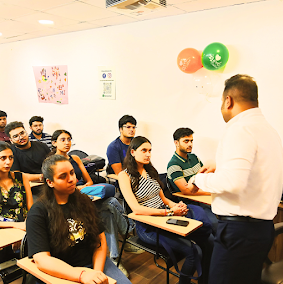 Career Launcher, South Extension, New Delhi — photo 3