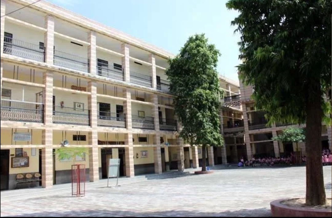 St. Clare's Sr. Sec School, Agra