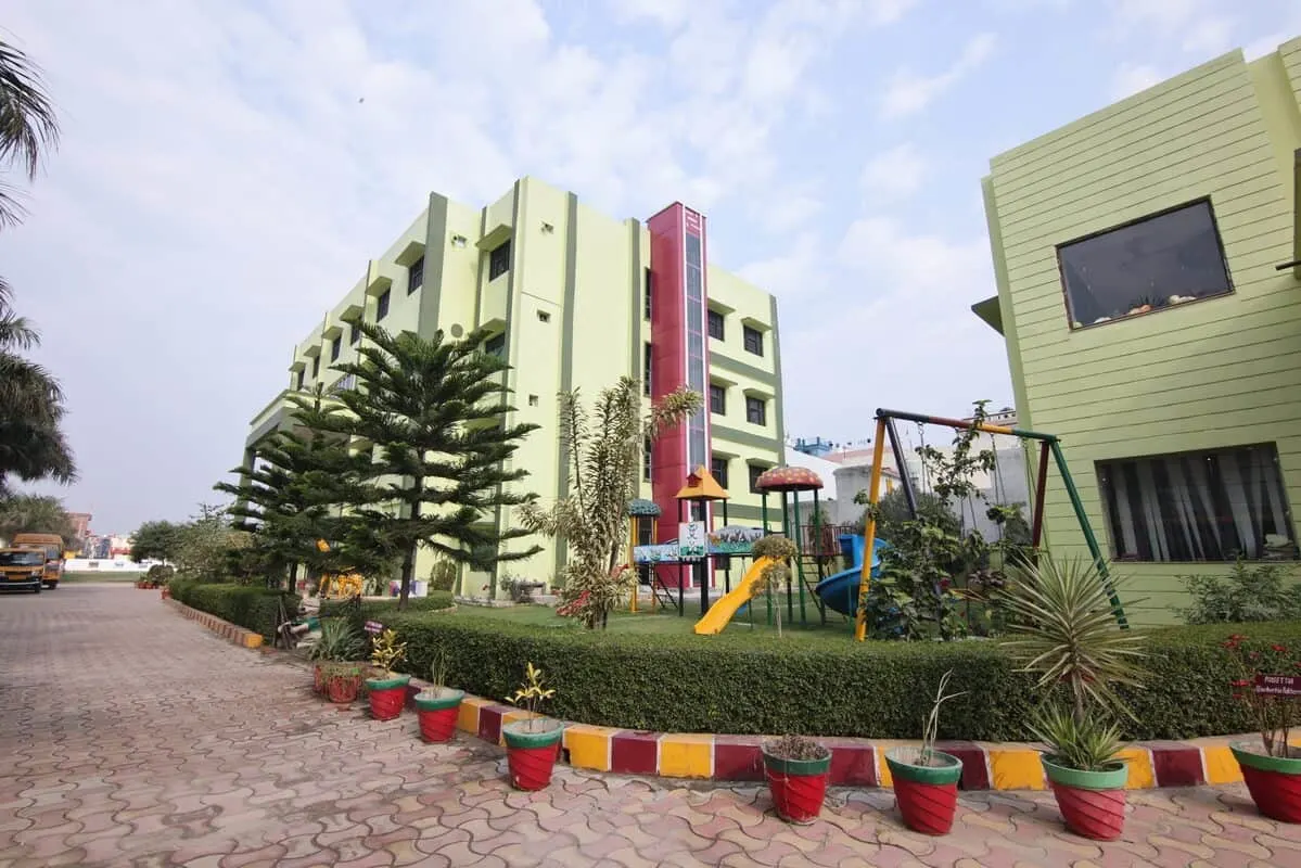 Olivia International School