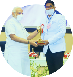 National MSME Award 2022 (1st prize) — held by Webskitters Academy