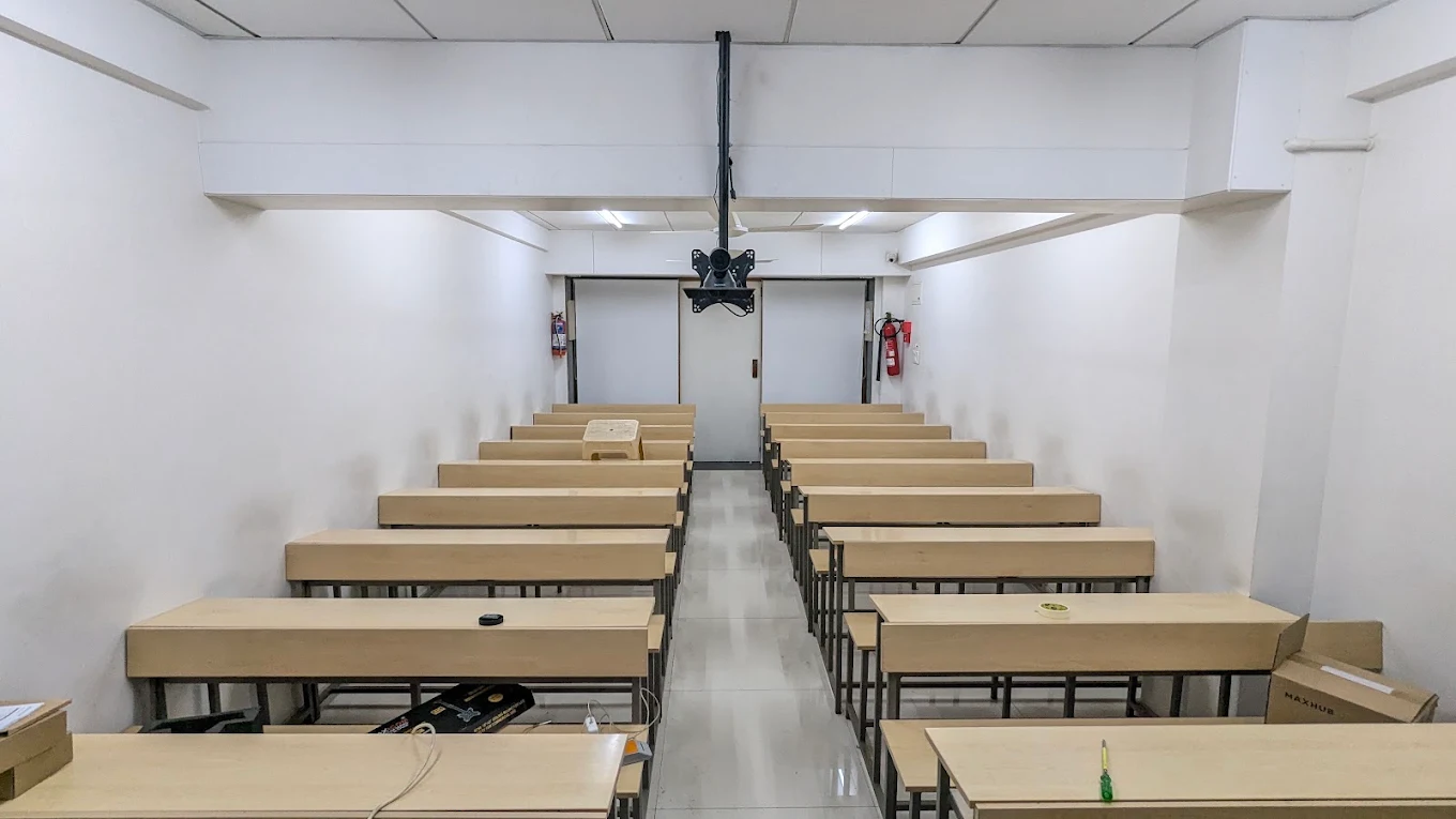 Bubna's IAS Academy, Vesu — photo 5