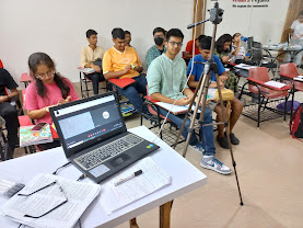 Khan's Physics, Noida