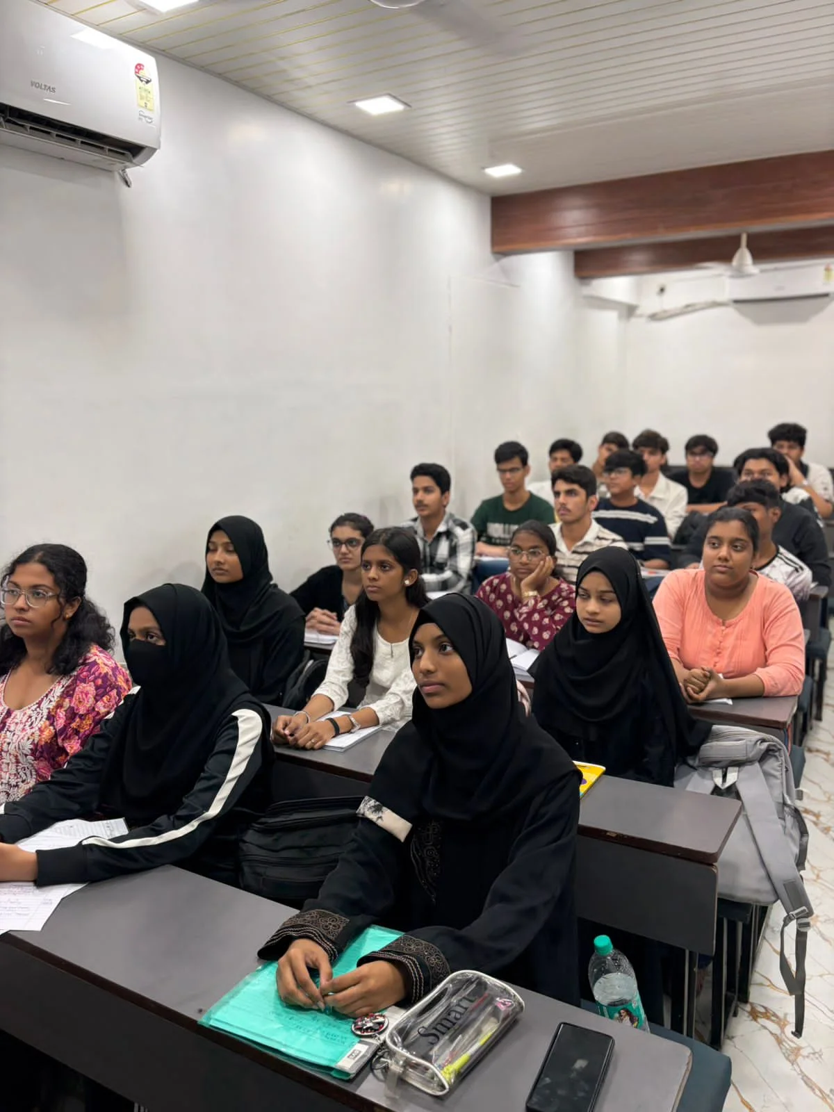 Neptune Super-15 Classes, Mumbai