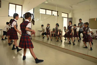 Darbari Lal Foundation World School — photo 3