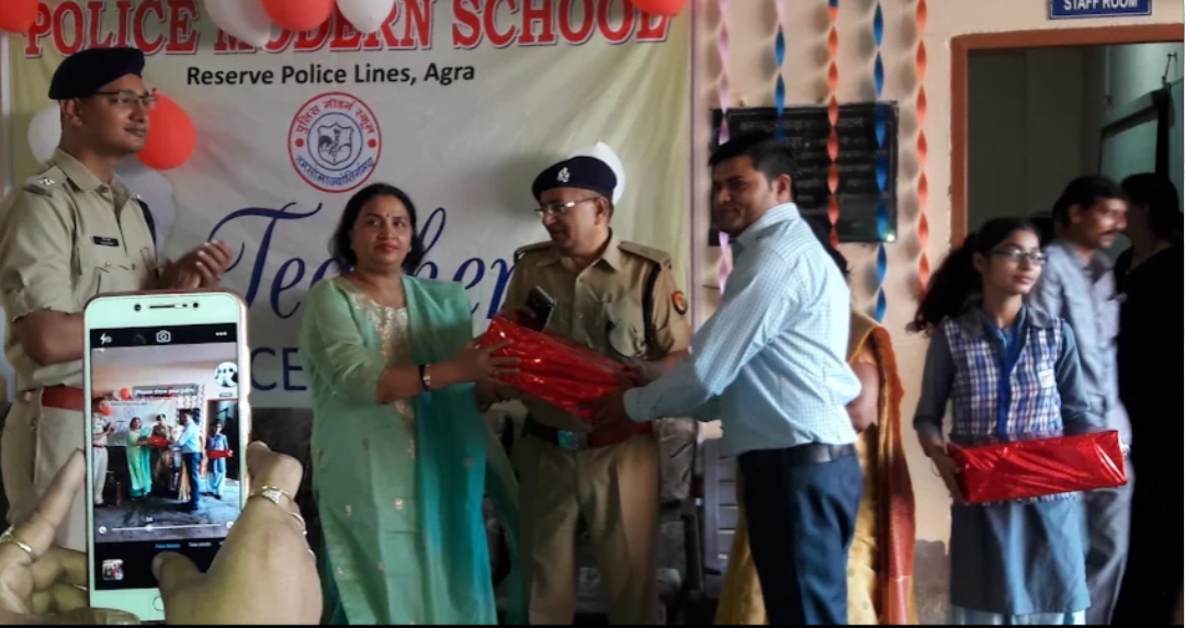 Police Modern Secondary School, Agra — photo 4