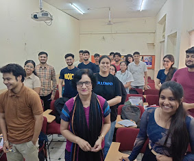 Career Launcher, Kailash Colony, New Delhi — photo 4