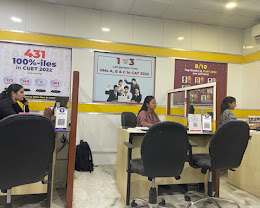 Career Launcher, Netaji Subhash Place, New Delhi — photo 4