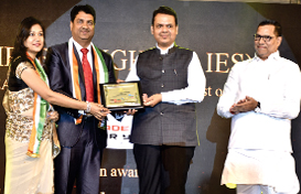 Contribution in Social Development & Promoting Education Award 2017 — held by MADE EASY Noida
