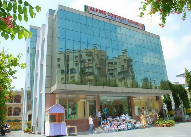 Alpine Convent School, Sector 56