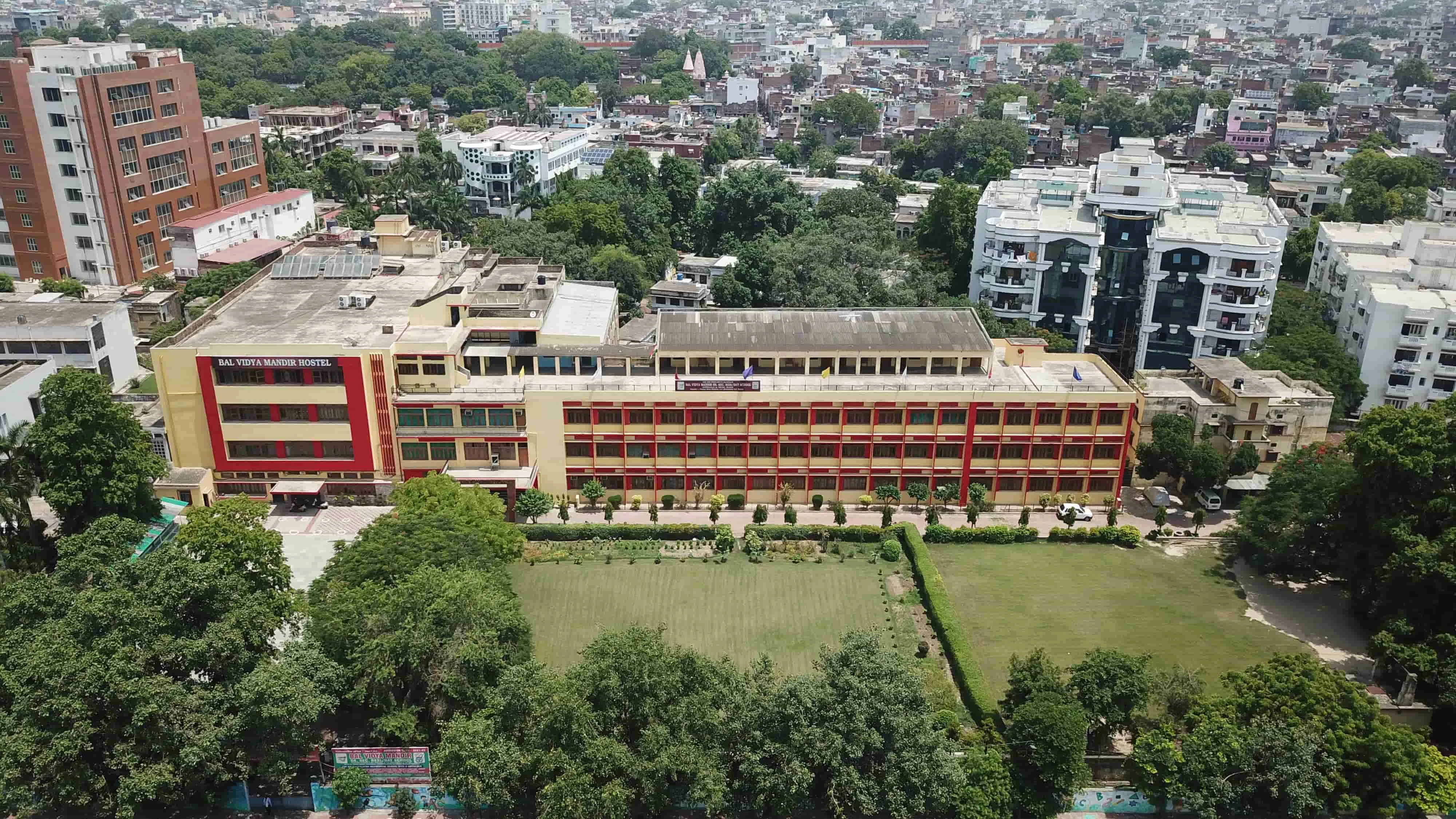 Bal Vidya Mandir Senior Secondary School, Charbagh