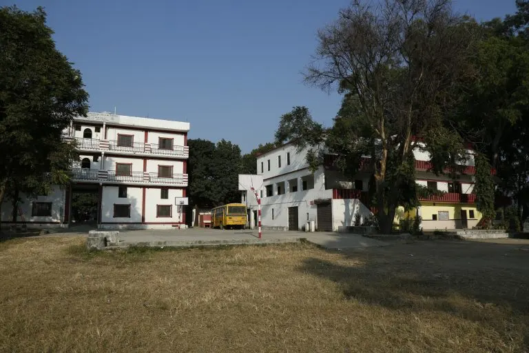 Apollo International School
