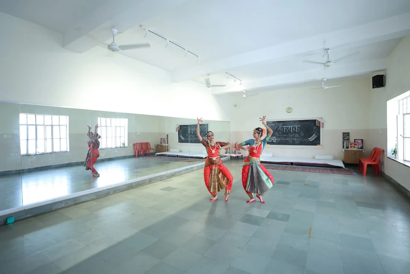 Maharani Gayatri Devi Girls' School — photo 5