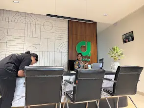 Acadedge - Premium Education Platform — photo 2