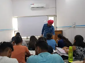 Skylight Institute of Commerce, Panchkula — photo 5