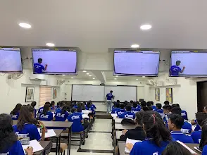 uwillclasses, O.P. Road Branch