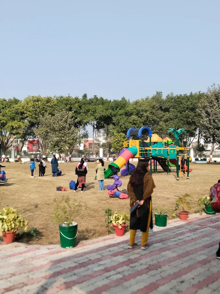 City Montessori School — photo 5