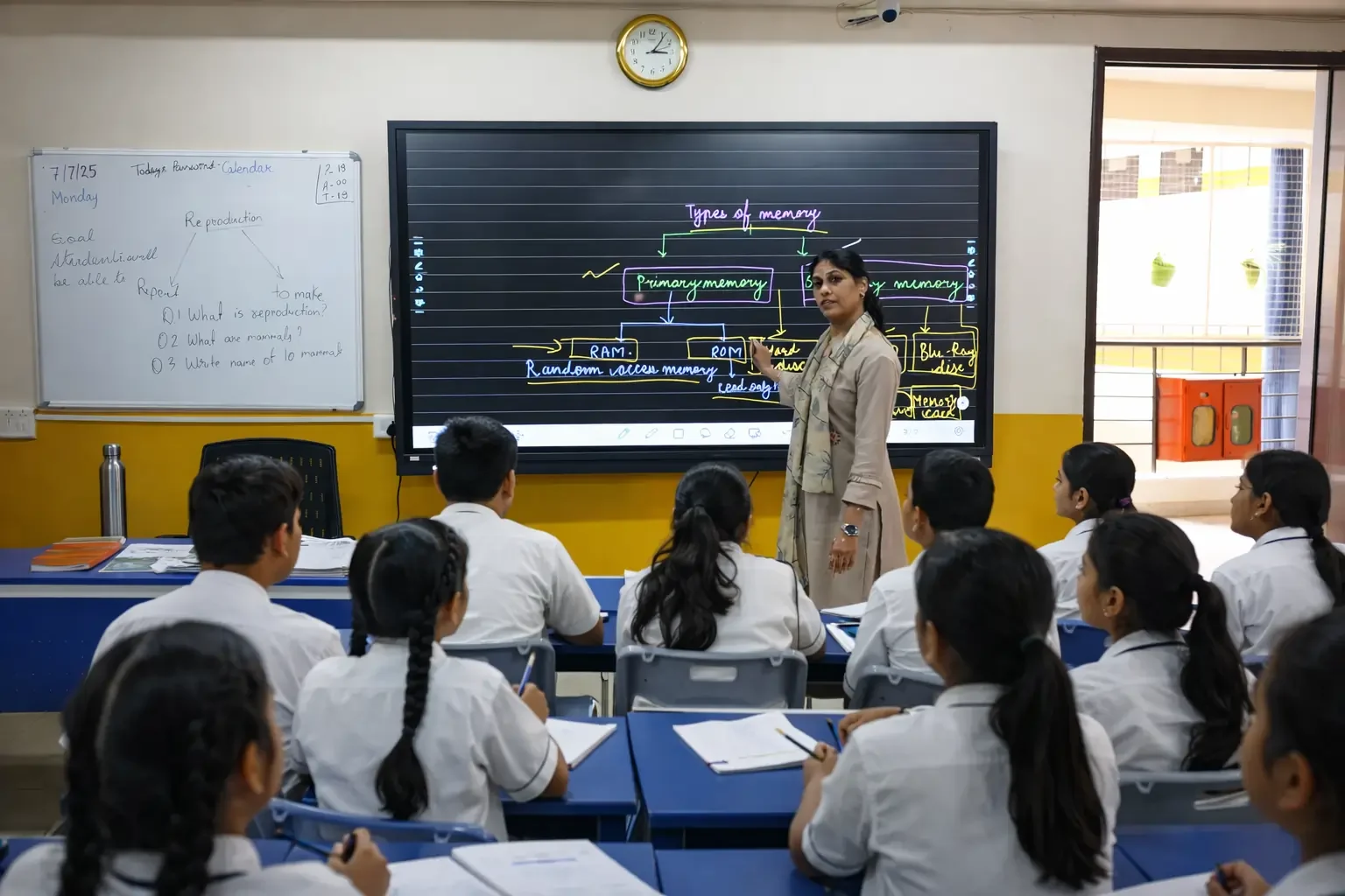 The Gurukulam School