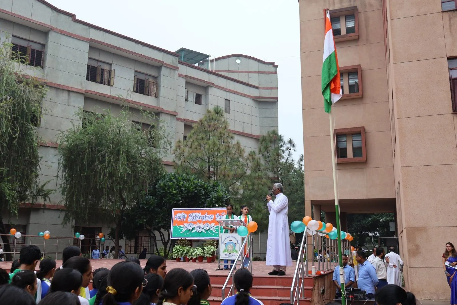 Jesus And Mary Convent School, Greater Noida — photo 2